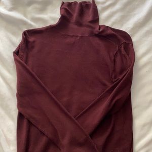 H&M turtle neck